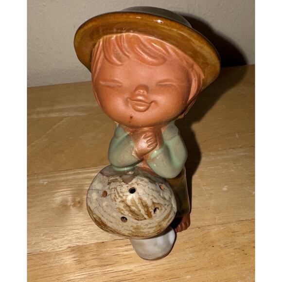 Vintage UCTCI Japan Redware Clay Pottery Boy with Mushroom Figurine READ - Picture 2 of 9